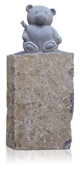Kindergrabstein Basalt mit Ornament 9990*³ Bär mit Herz